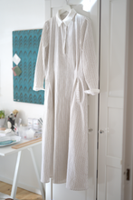 Load image into Gallery viewer, Dress Holliday